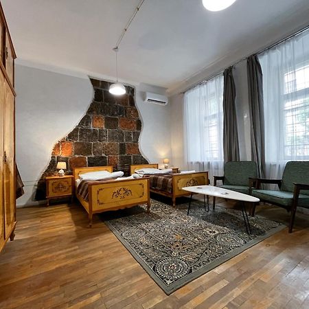 Apartments Pushkin Street Ереван Экстерьер фото