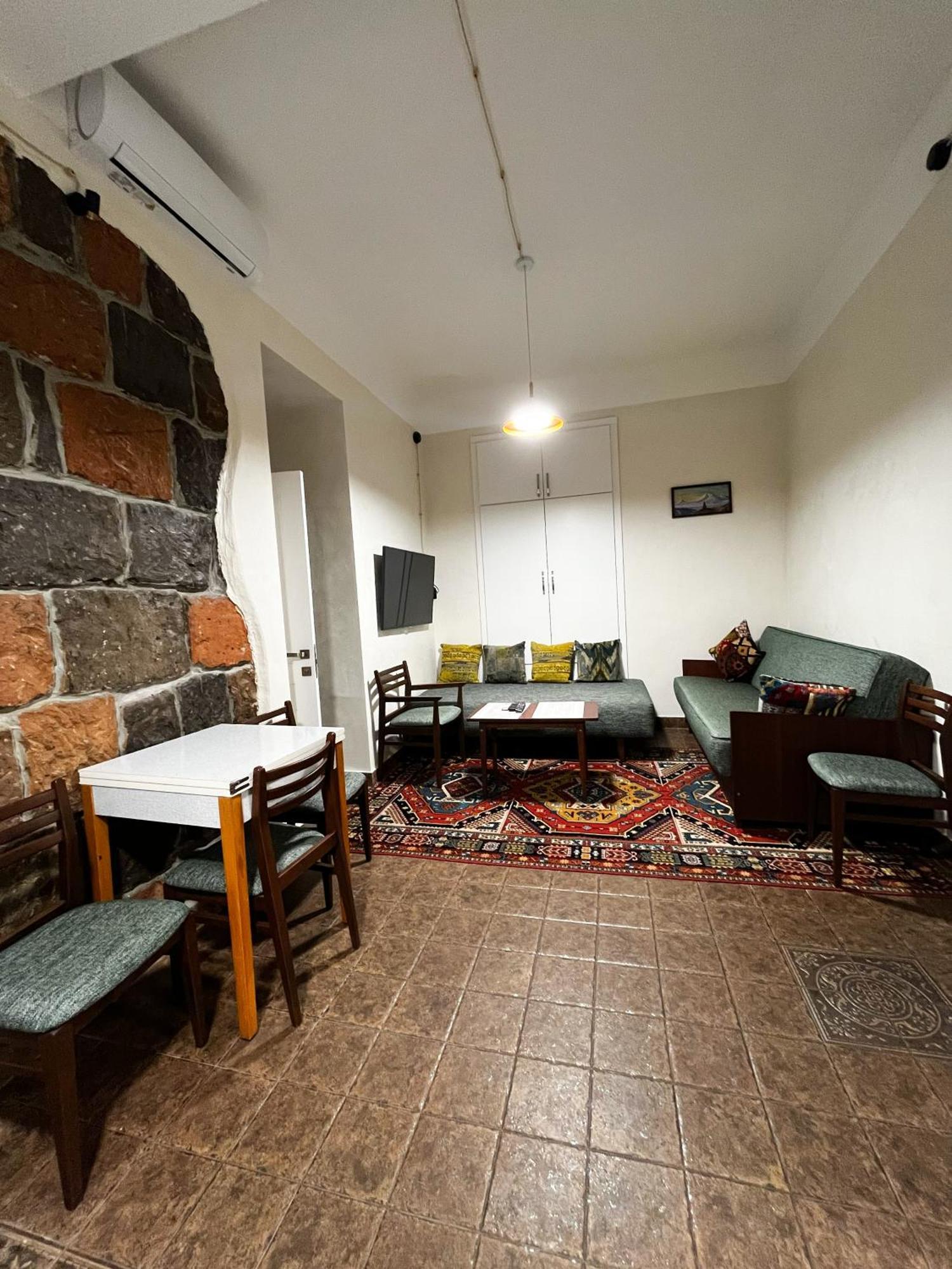 Apartments Pushkin Street Ереван Экстерьер фото